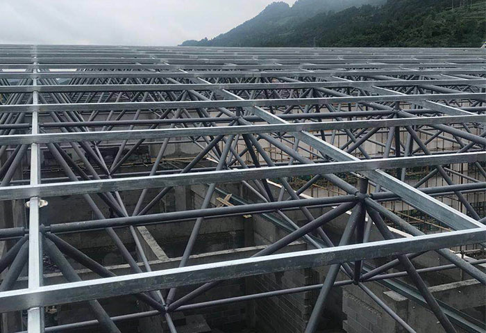 南昌仁怀冠英学校艺体楼网架